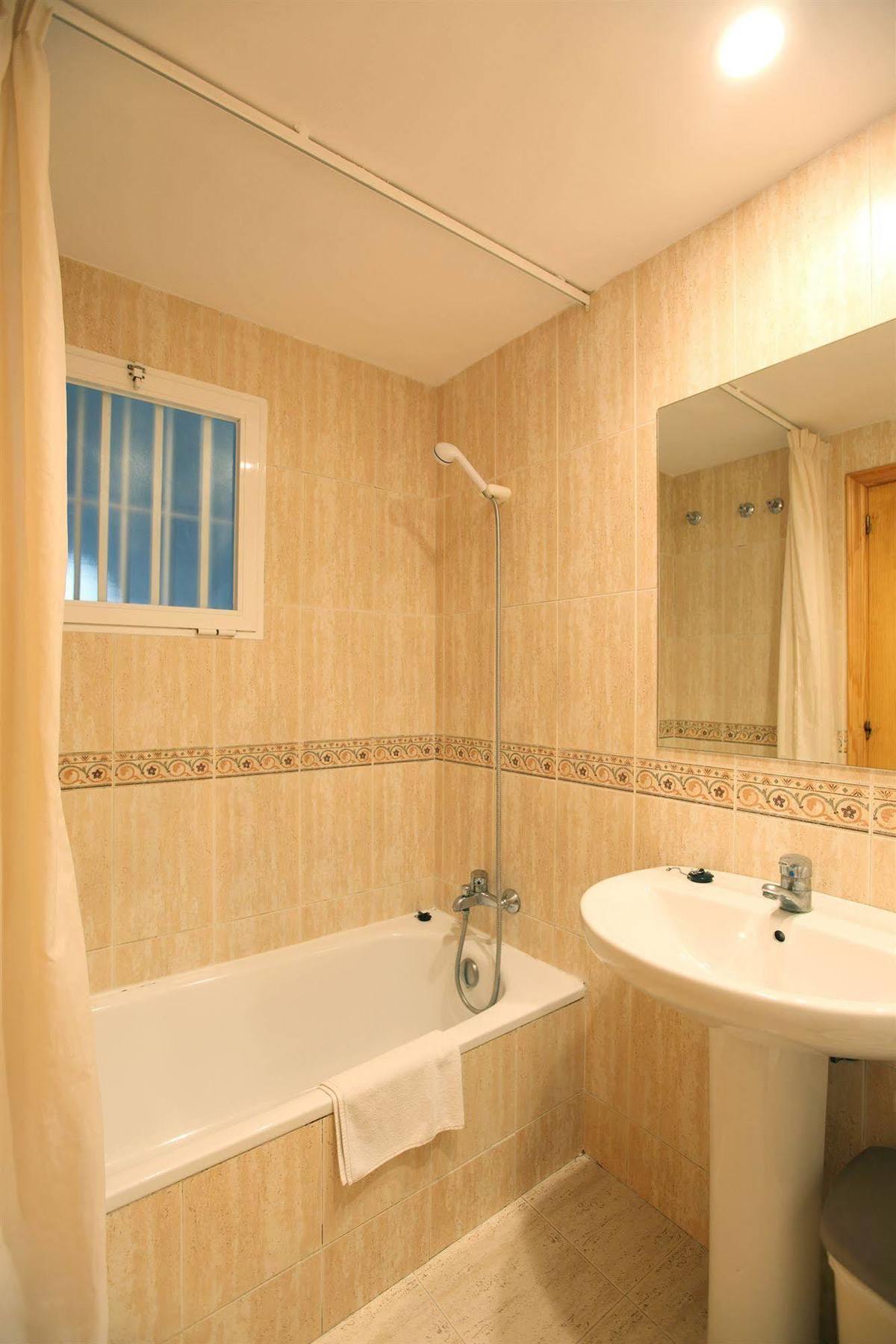 Apartamentos Benimar - Sabesa Benidorm Luaran gambar